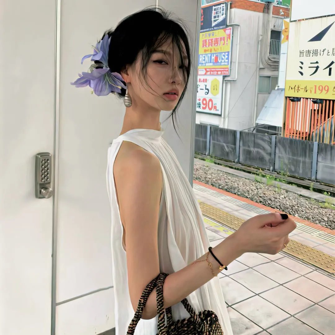 住楼上的女人